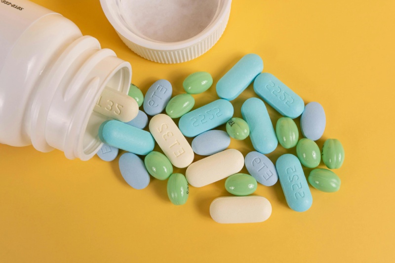 اعلام هشدار درباره عوارض مصرف بیش‌ از حد مکمل‌ های گیاهی و غذایی